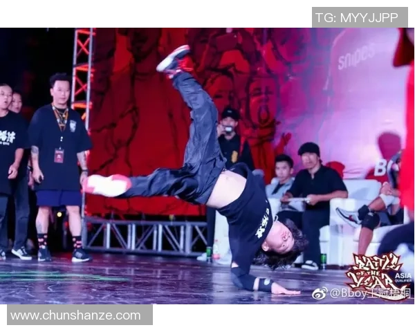 与赵磊深入交流街舞生涯的点滴与成长之路 与赵磊深入交流街舞生涯的点滴与成长之路